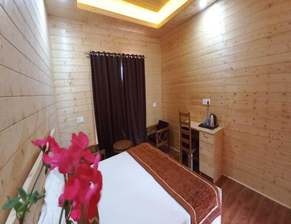 Vanprastha Resorts Dwarahat Eksteriør billede