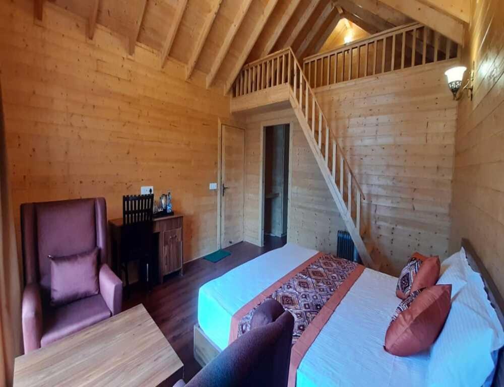 Vanprastha Resorts Dwarahat Eksteriør billede